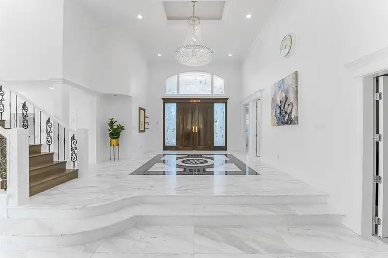 8231 BOWCOCK ROAD - photo 4 of 39