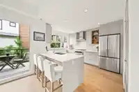7 856 ORWELL STREET - thumbnail 3
