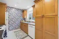 2 33900 MAYFAIR AVENUE - thumbnail 4