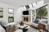 217 1477 FOUNTAIN WAY - thumbnail 2