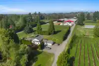 28677 58 AVENUE - thumbnail 2
