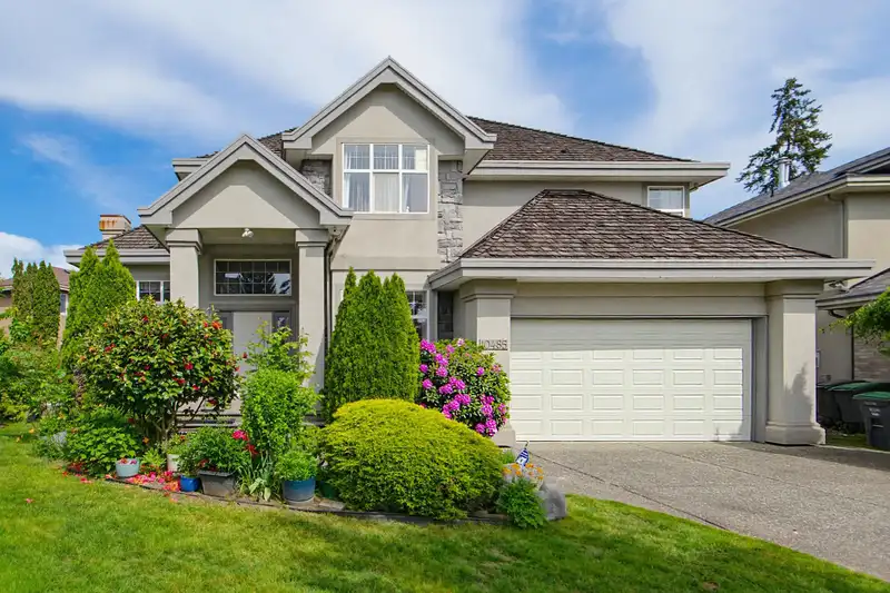 10485 168A STREET - photo 1 of 40
