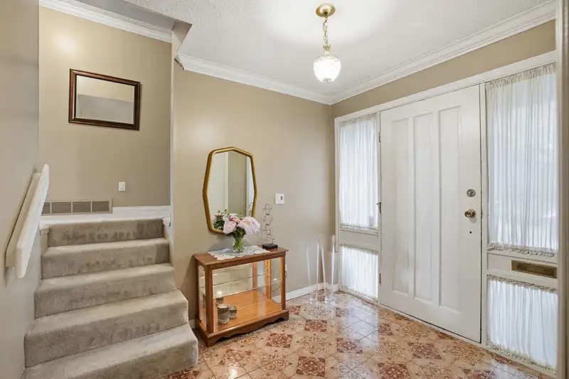 6713 NICHOLSON ROAD - photo 3 of 40