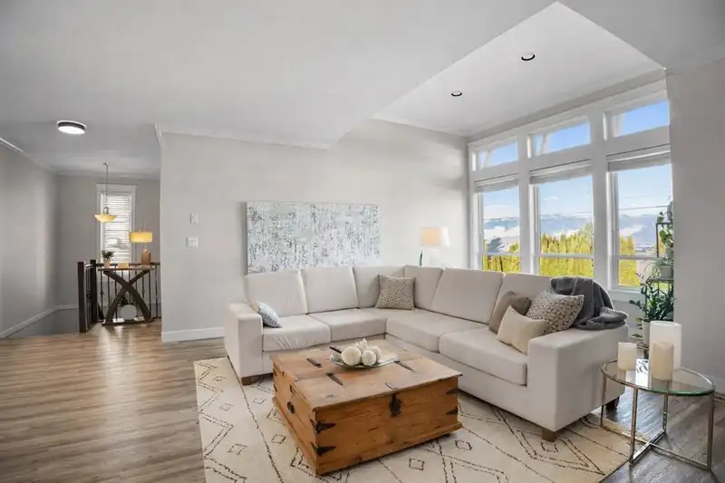46674 UPLANDS ROAD - photo 3 of 39