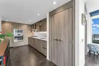2710 9887 WHALLEY BOULEVARD - thumbnail 10