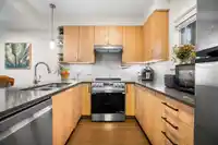 204 7168 STRIDE AVENUE - thumbnail 18