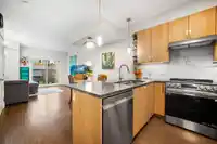 204 7168 STRIDE AVENUE - thumbnail 7
