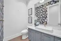 8631 ODLIN CRESCENT - thumbnail 16