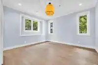 8631 ODLIN CRESCENT - thumbnail 23