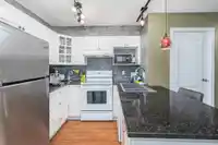 107 20896 57 AVENUE - thumbnail 4