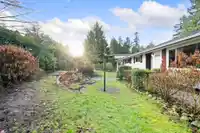 9585 DAWSON CRESCENT - thumbnail 2