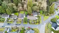9585 DAWSON CRESCENT - thumbnail 36