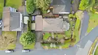9585 DAWSON CRESCENT - thumbnail 38