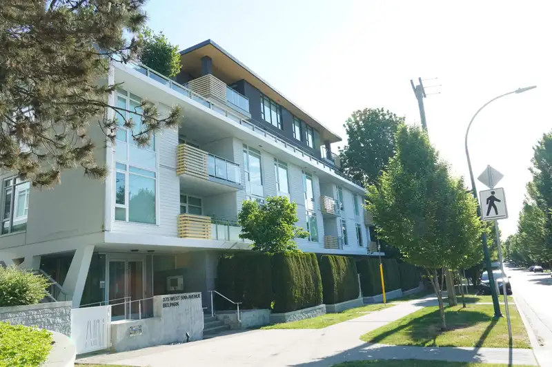 102 375 W 59TH AVENUE - photo 1 of 40