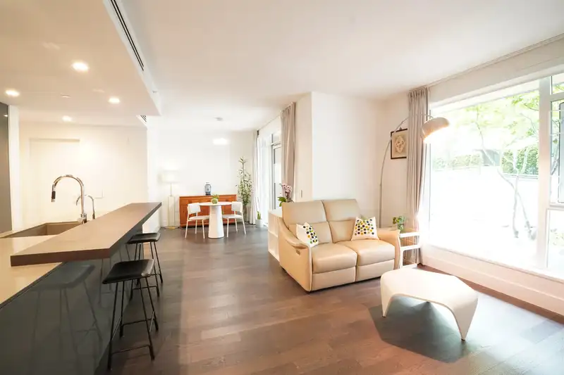 102 375 W 59TH AVENUE - photo 4 of 40