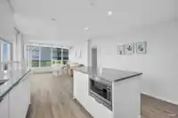 1607 6638 DUNBLANE AVENUE - thumbnail 2
