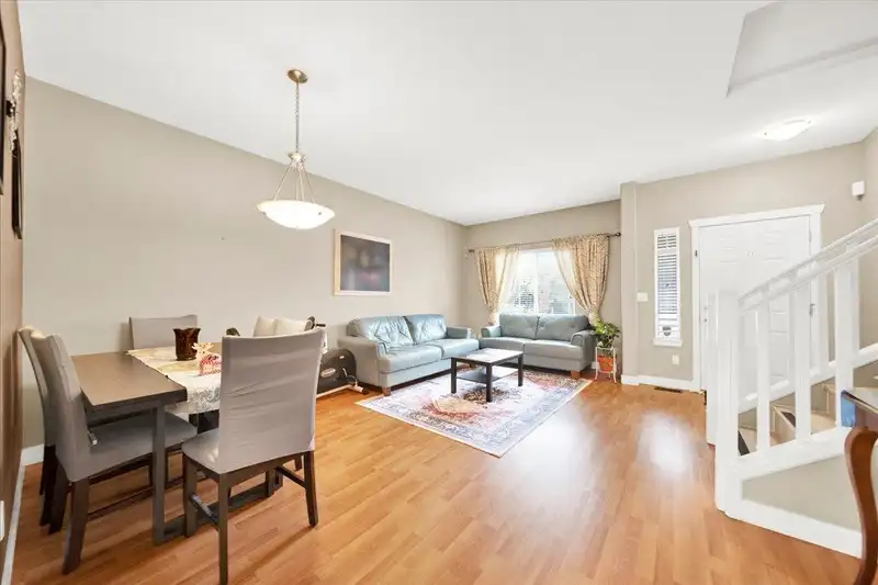16628 60 AVENUE - photo 4 of 33