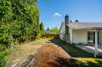 6697 141A STREET - thumbnail 28