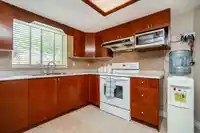 6697 141A STREET - thumbnail 10