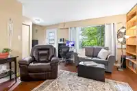 830 INGERSOLL AVENUE - thumbnail 9