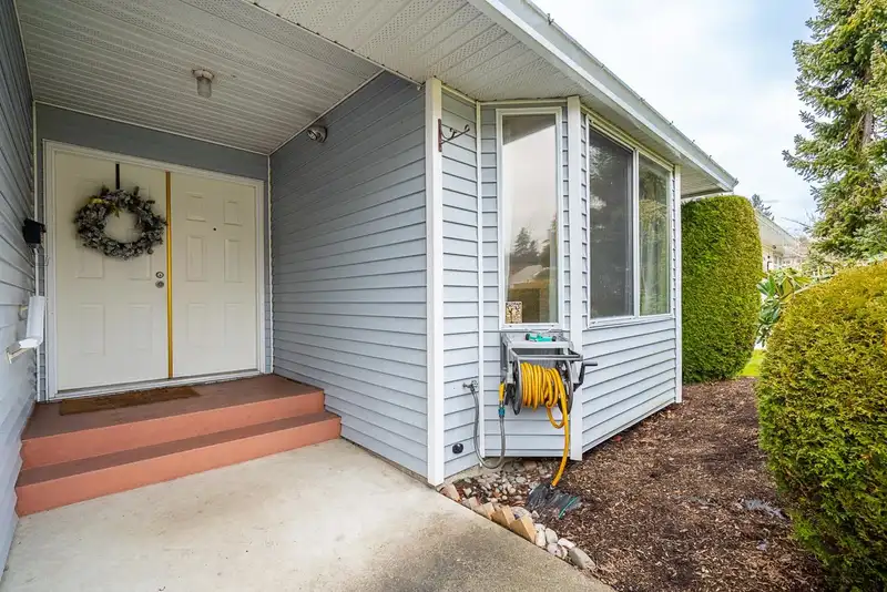 1285 163A STREET - photo 3 of 37