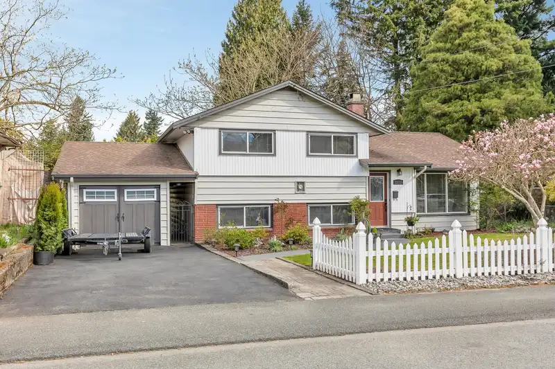 33715 MAYFAIR AVENUE - photo 1 of 40