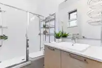 401 18505 LAURENSEN PLACE - thumbnail 14