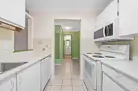 120 9300 GLENACRES DRIVE - thumbnail 25