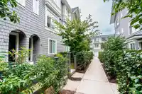43 15850 85 AVENUE - thumbnail 4