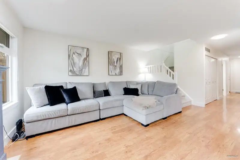 65 9045 WALNUT GROVE DRIVE - photo 4 of 30
