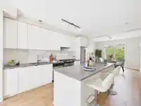 40 9728 ALEXANDRA ROAD - thumbnail 8