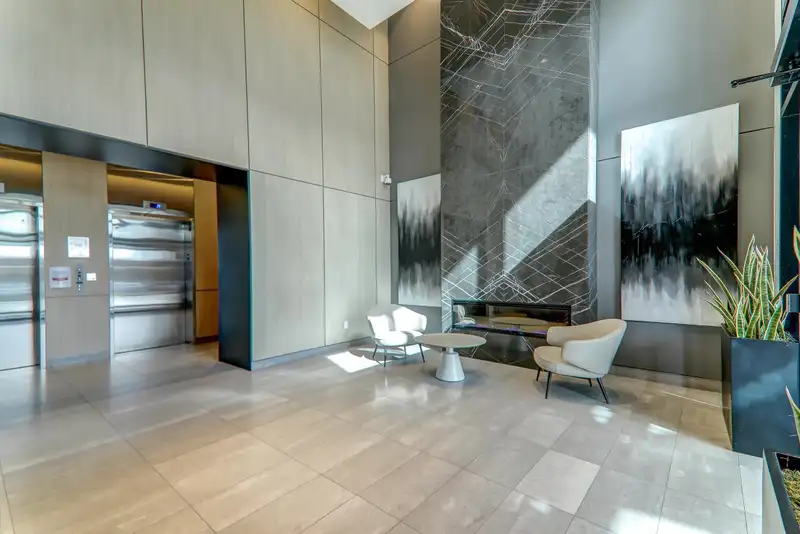 2202 1045 AUSTIN AVENUE - photo 4 of 40