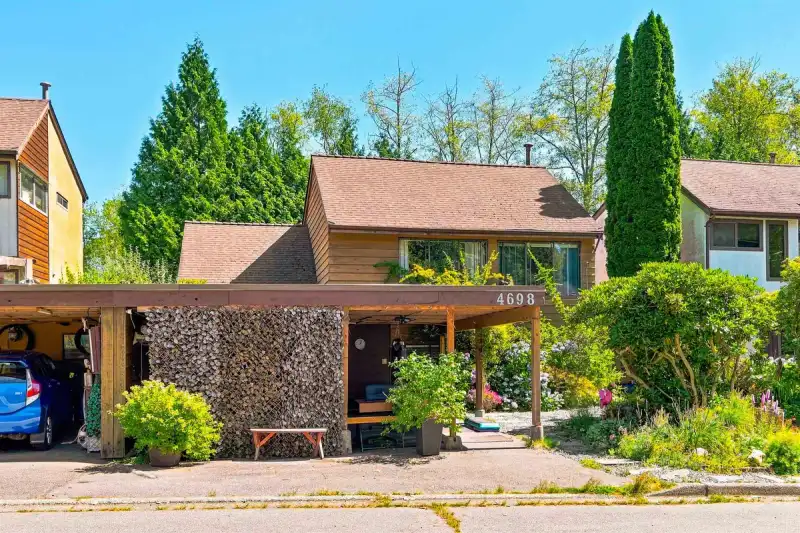 4698 GARDEN GROVE DRIVE - photo 1 of 37