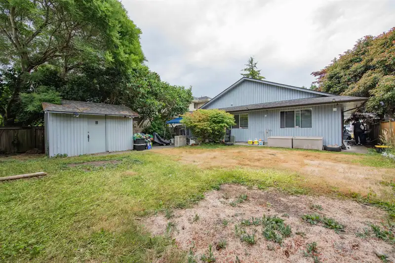 7231 LUCAS ROAD - photo 3 of 21
