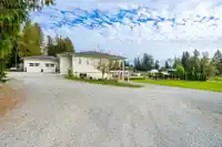 934 248 STREET - thumbnail 7