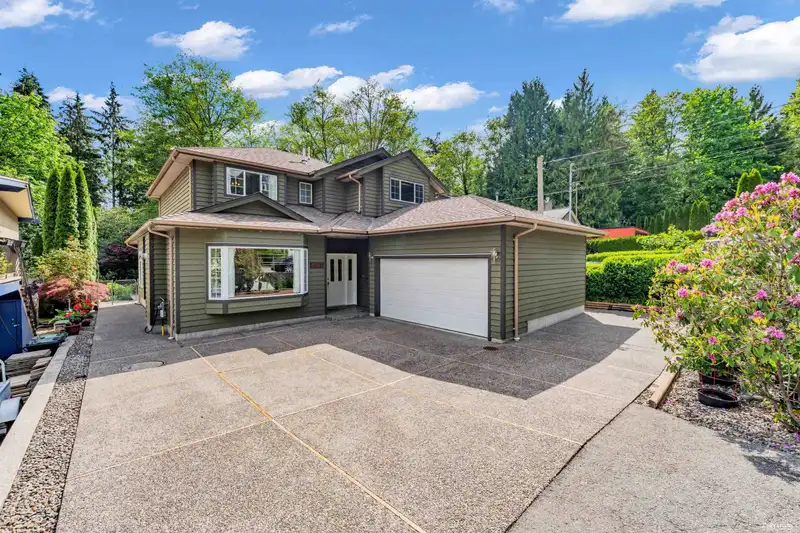 4317 CLIFFMONT ROAD - photo 1 of 34