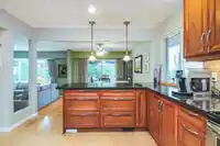 630 SYDNEY AVENUE - thumbnail 14