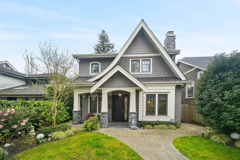 3828 W 35TH AVENUE - photo 1 of 4