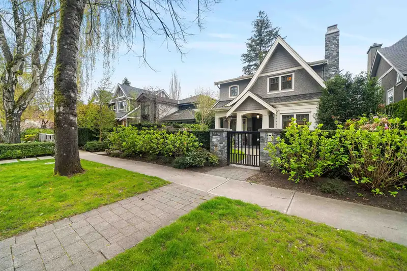 3828 W 35TH AVENUE - photo 4 of 4