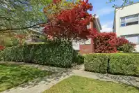 8 2255 W 40TH AVENUE - thumbnail 1