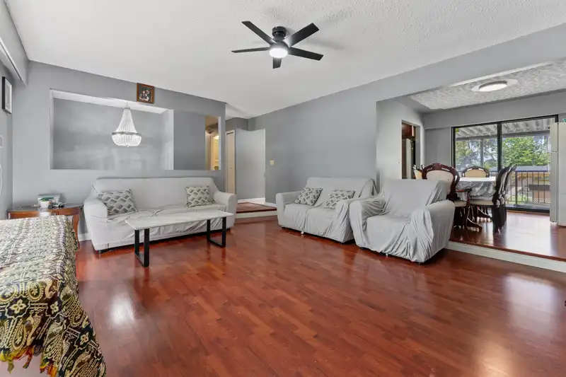 9223 134 STREET - photo 3 of 31