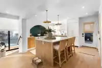 184 TURTLEHEAD ROAD - thumbnail 2