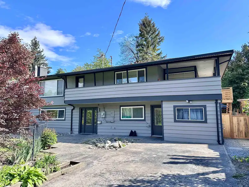 1790 WESTMINSTER AVENUE - photo 1 of 28