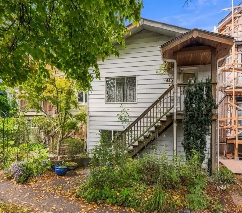 4153 JOHN STREET - photo 1 of 31