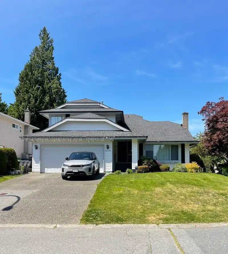 6715 128B STREET - photo 1 of 23