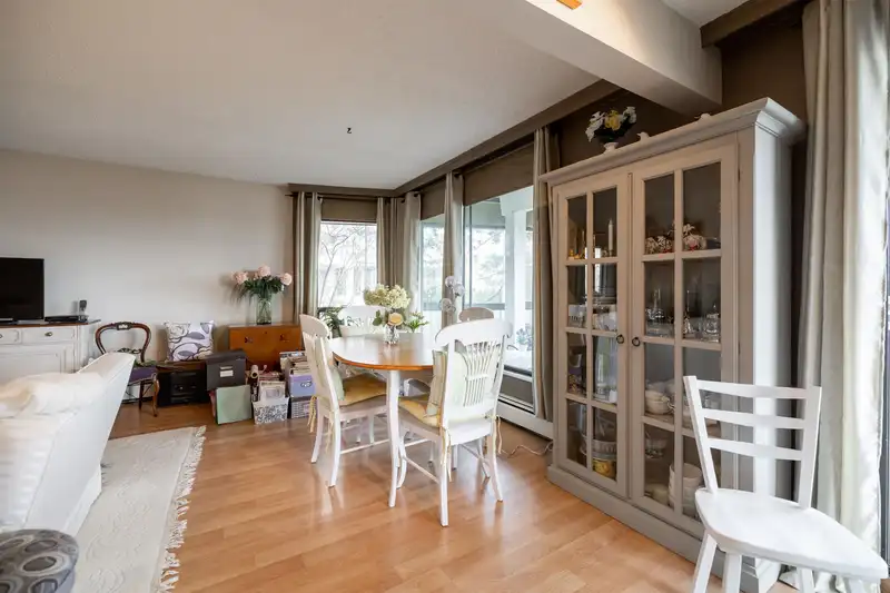 301 1389 WINTER STREET - photo 4 of 34