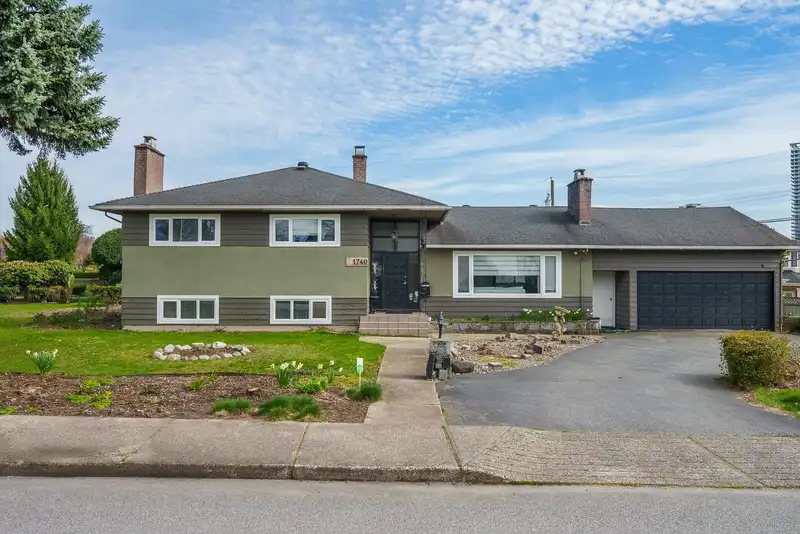 1740 BETA AVENUE - photo 1 of 15