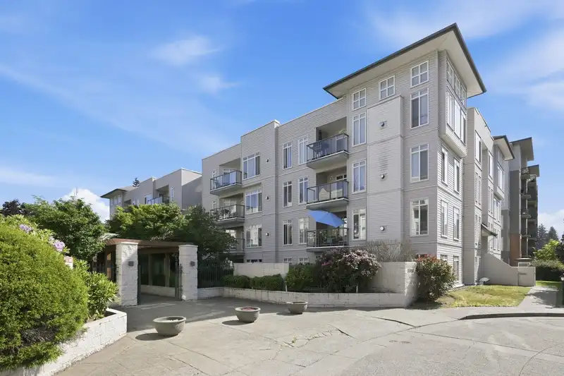 117 32085 GEORGE FERGUSON WAY - photo 1 of 35