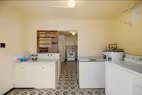 7544 MAIN STREET - thumbnail 34