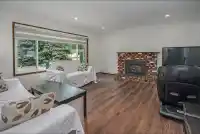 3160 CONSORT COURT - thumbnail 2